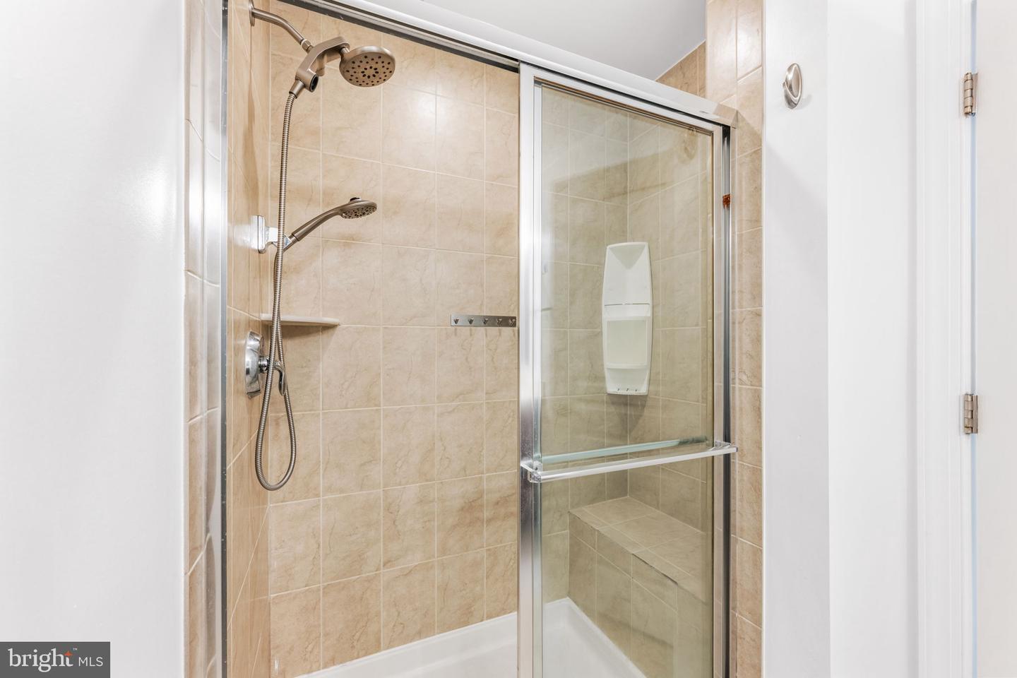 6262 SUMMIT POINT CT, ALEXANDRIA, Virginia 22310, 3 Bedrooms Bedrooms, ,2 BathroomsBathrooms,Residential,For sale,6262 SUMMIT POINT CT,VAFX2291410 MLS # VAFX2291410