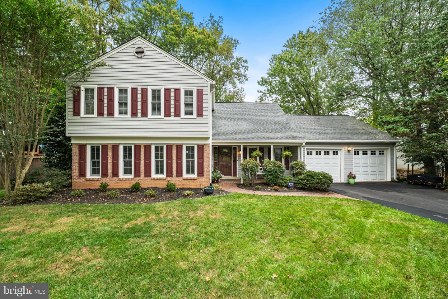 2613 LEMONTREE LN, VIENNA, Virginia 22181, 4 Bedrooms Bedrooms, ,2 BathroomsBathrooms,Residential,For sale,2613 LEMONTREE LN,VAFX2291464 MLS # VAFX2291464