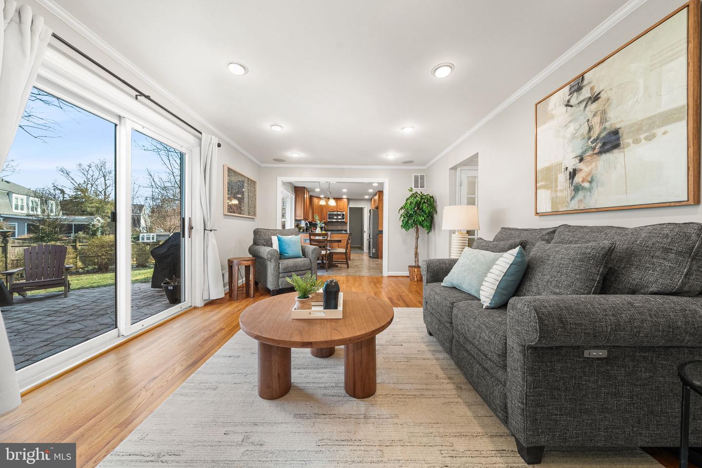 2613 LEMONTREE LN, VIENNA, Virginia 22181, 4 Bedrooms Bedrooms, ,2 BathroomsBathrooms,Residential,For sale,2613 LEMONTREE LN,VAFX2291464 MLS # VAFX2291464