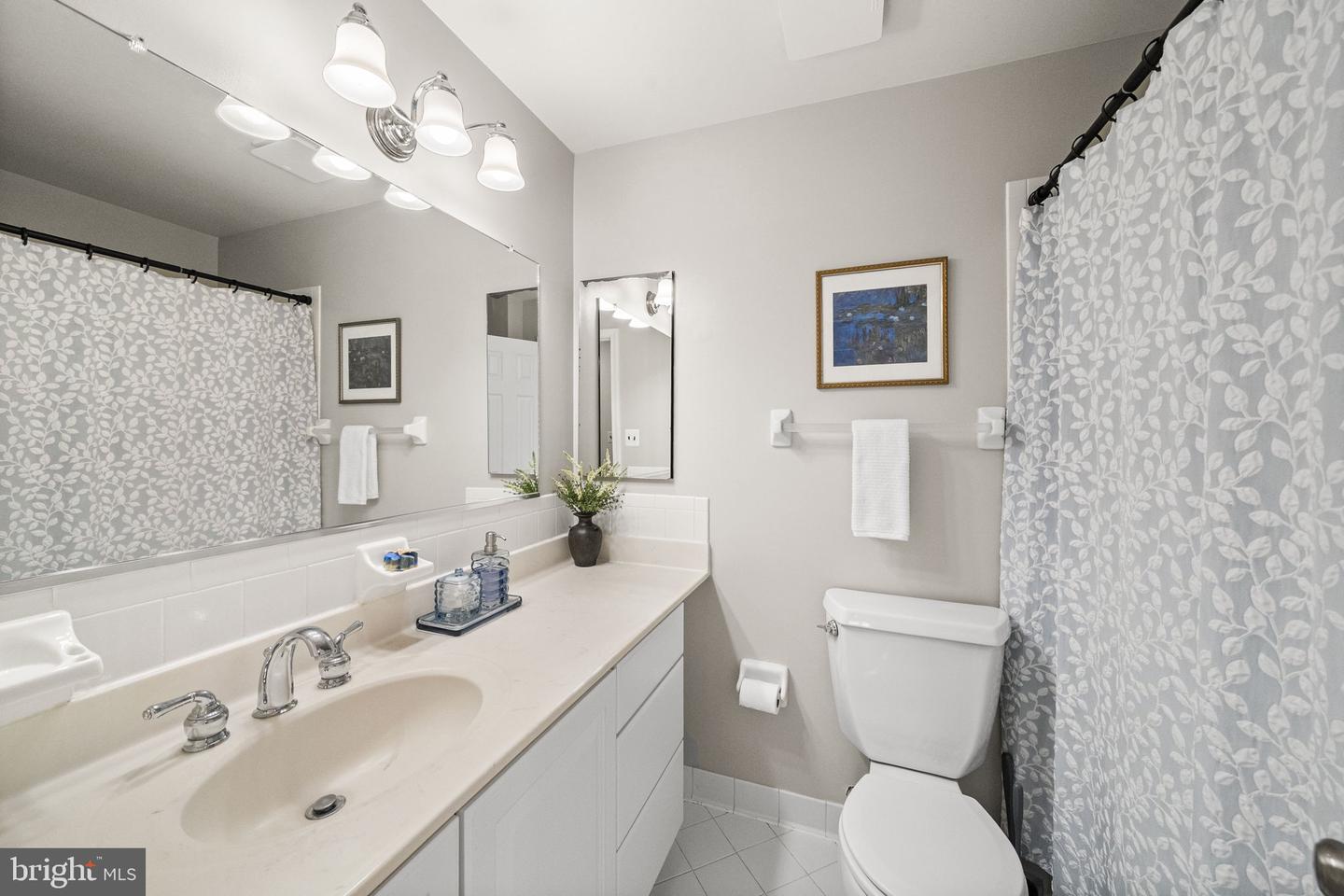 2613 LEMONTREE LN, VIENNA, Virginia 22181, 4 Bedrooms Bedrooms, ,2 BathroomsBathrooms,Residential,For sale,2613 LEMONTREE LN,VAFX2291464 MLS # VAFX2291464