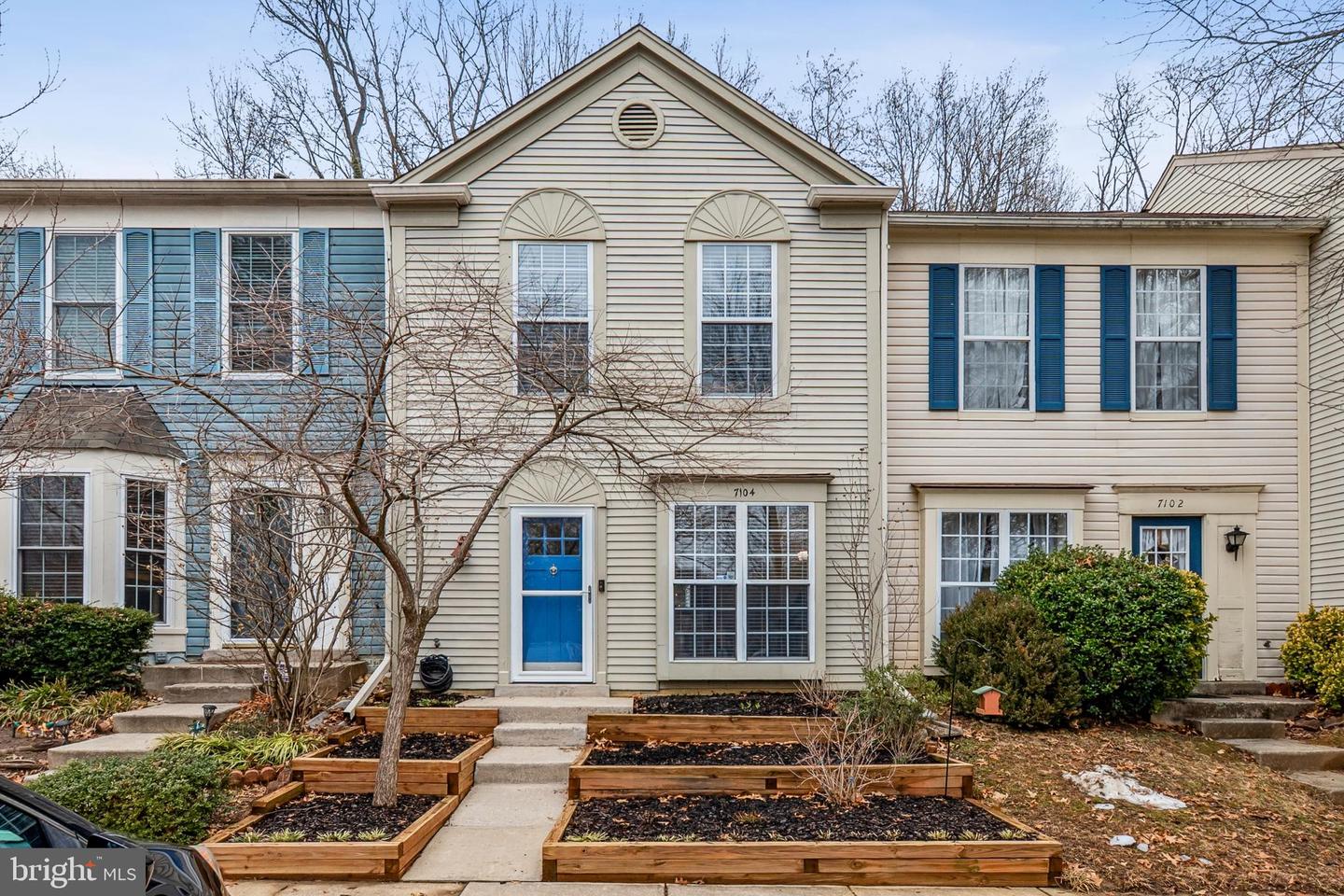 7104 COLD SPRING CT, ALEXANDRIA, Virginia 22306, 2 Bedrooms Bedrooms, ,1 BathroomBathrooms,Residential,For sale,7104 COLD SPRING CT,VAFX2291468 MLS # VAFX2291468
