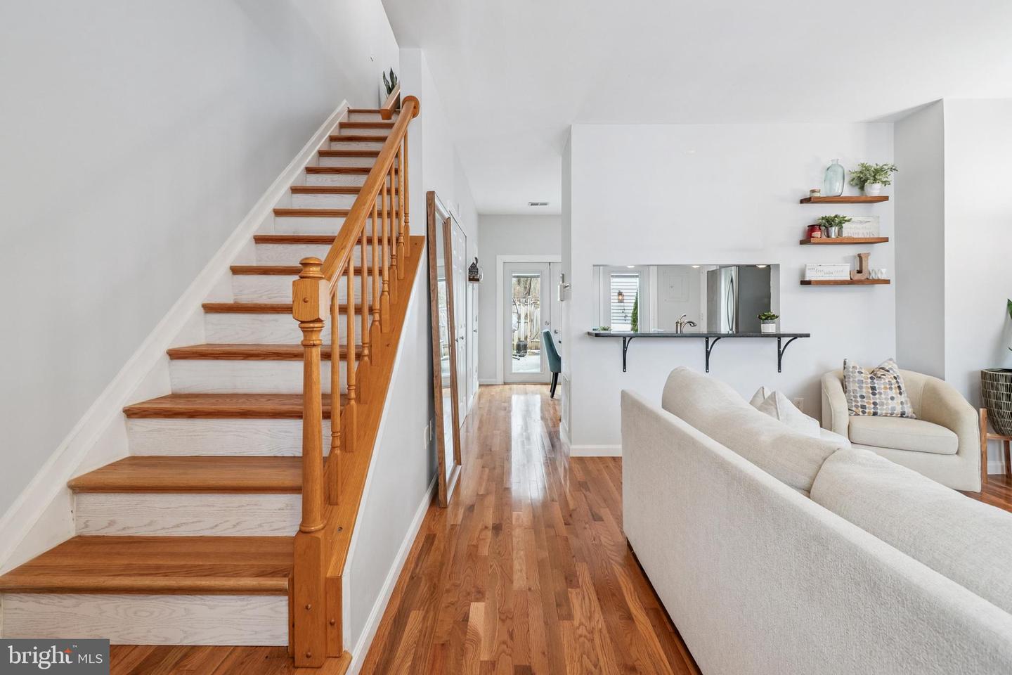 7104 COLD SPRING CT, ALEXANDRIA, Virginia 22306, 2 Bedrooms Bedrooms, ,1 BathroomBathrooms,Residential,For sale,7104 COLD SPRING CT,VAFX2291468 MLS # VAFX2291468