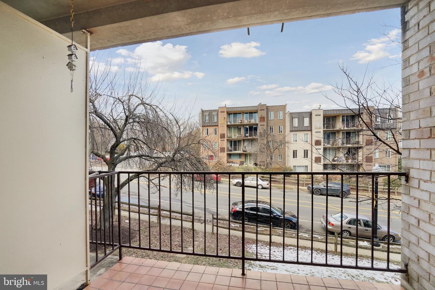 5020 7TH RD S #102, ARLINGTON, Virginia 22204, 2 Bedrooms Bedrooms, ,1 BathroomBathrooms,Residential,For sale,5020 7TH RD S #102,VAAR2069002 MLS # VAAR2069002