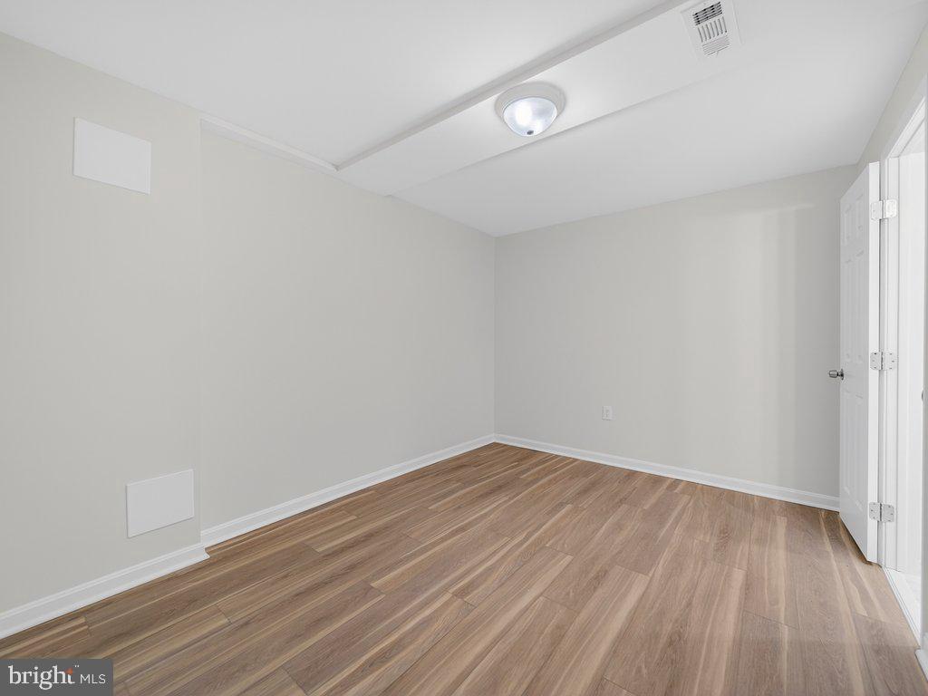 10278 COLONY PARK DR, FAIRFAX, Virginia 22032, 3 Bedrooms Bedrooms, ,3 BathroomsBathrooms,Residential,For sale,10278 COLONY PARK DR,VAFX2291472 MLS # VAFX2291472