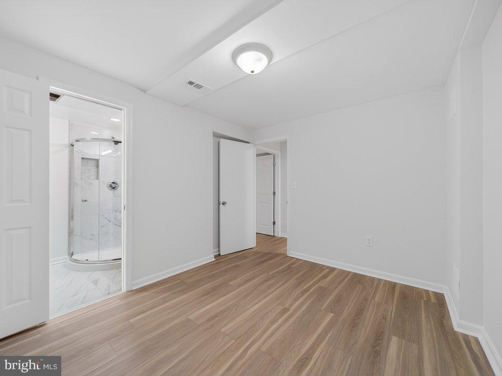 10278 COLONY PARK DR, FAIRFAX, Virginia 22032, 3 Bedrooms Bedrooms, ,3 BathroomsBathrooms,Residential,For sale,10278 COLONY PARK DR,VAFX2291472 MLS # VAFX2291472