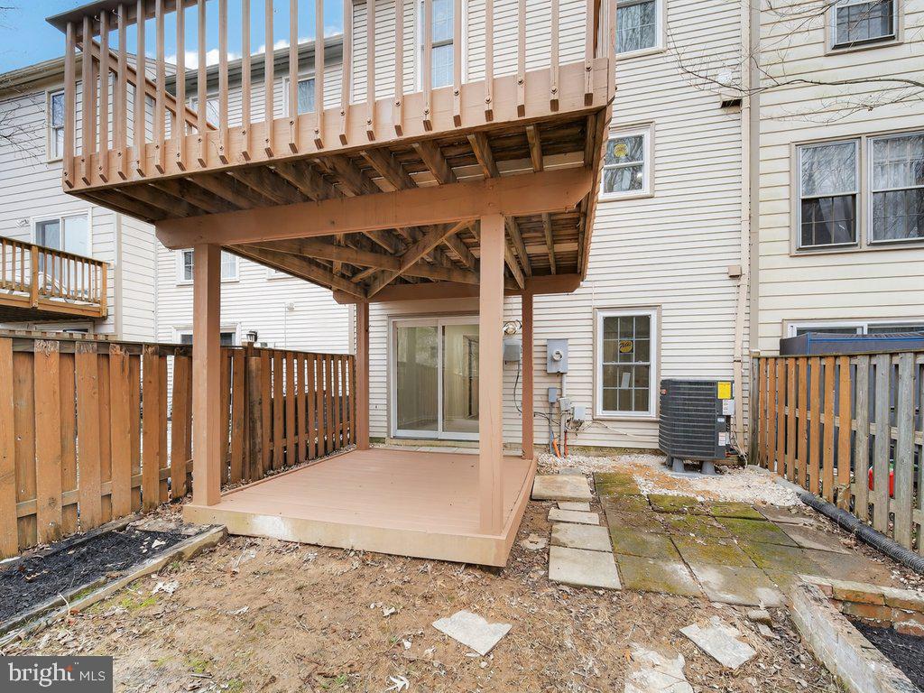 10278 COLONY PARK DR, FAIRFAX, Virginia 22032, 3 Bedrooms Bedrooms, ,3 BathroomsBathrooms,Residential,For sale,10278 COLONY PARK DR,VAFX2291472 MLS # VAFX2291472