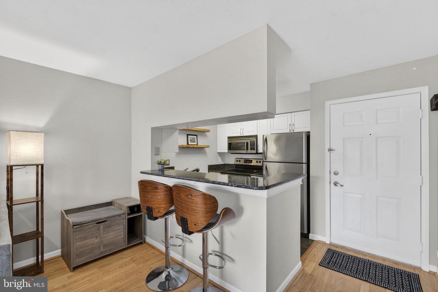 3313 WYNDHAM CIR #2210, ALEXANDRIA, Virginia 22302, 1 Bedroom Bedrooms, ,1 BathroomBathrooms,Residential,For sale,3313 WYNDHAM CIR #2210,VAAX2054264 MLS # VAAX2054264