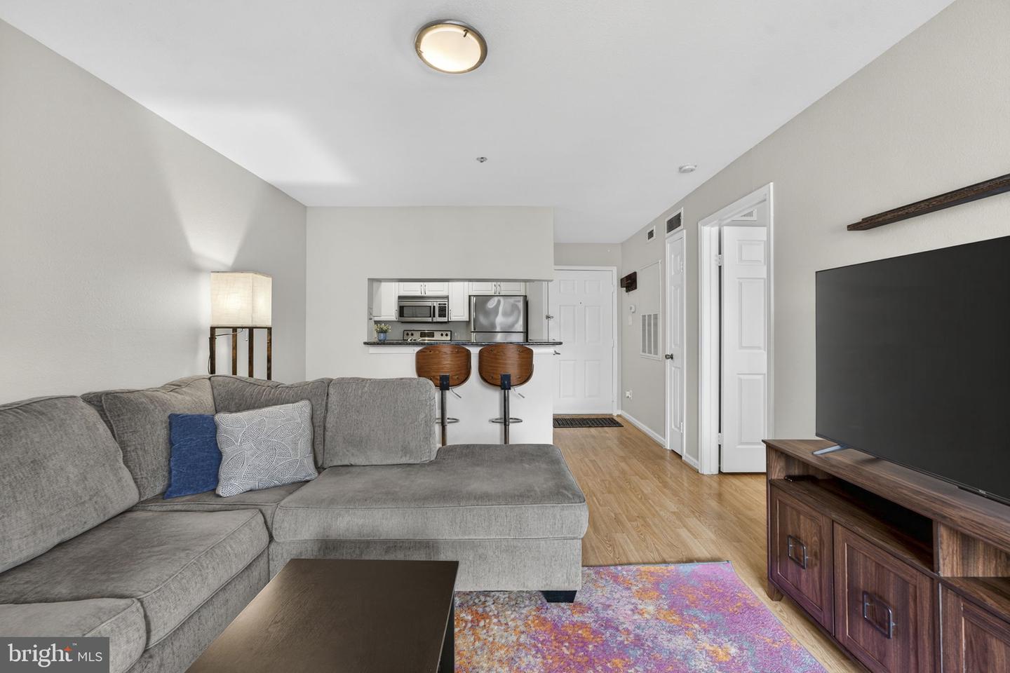 3313 WYNDHAM CIR #2210, ALEXANDRIA, Virginia 22302, 1 Bedroom Bedrooms, ,1 BathroomBathrooms,Residential,For sale,3313 WYNDHAM CIR #2210,VAAX2054264 MLS # VAAX2054264