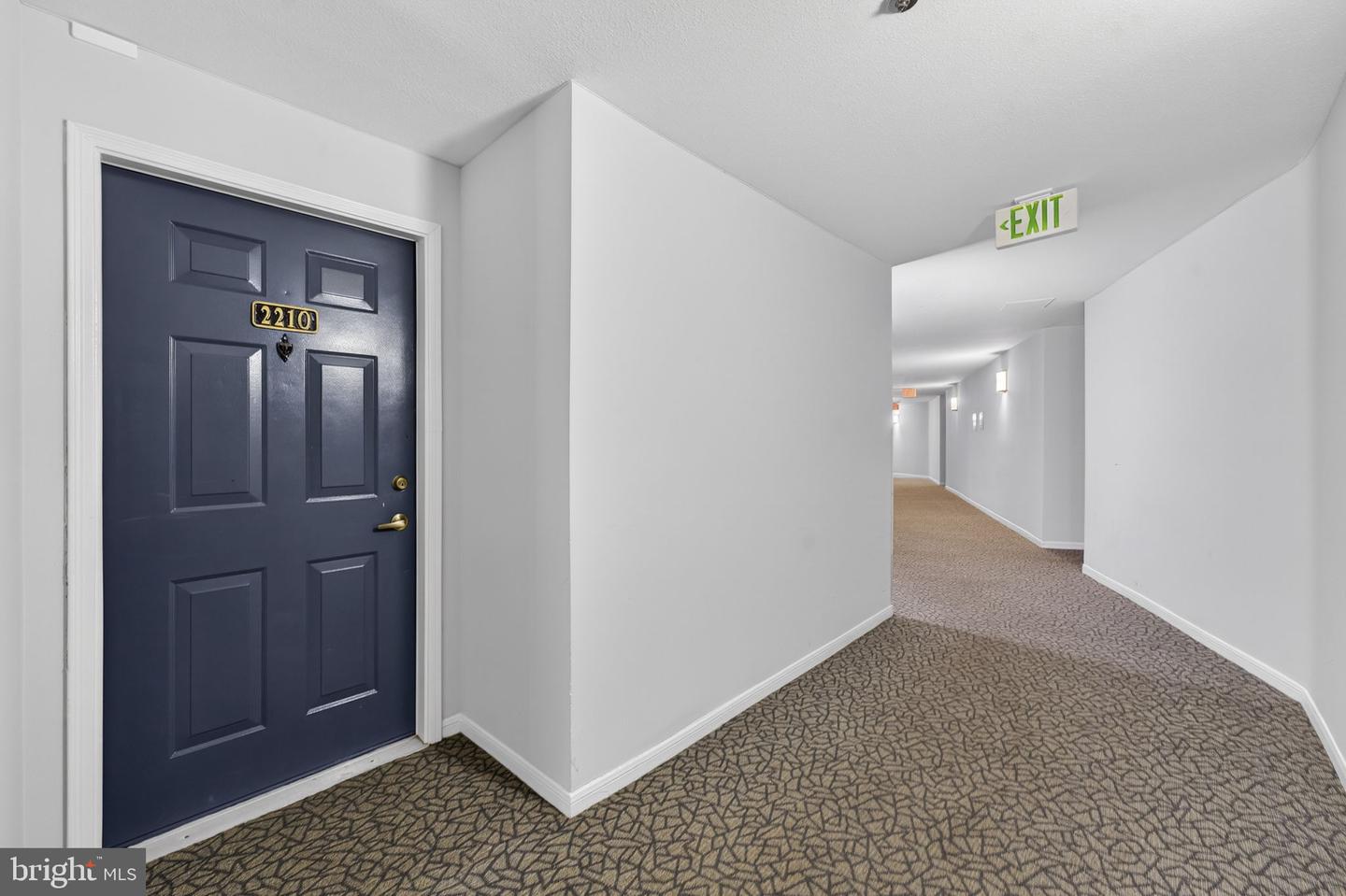 3313 WYNDHAM CIR #2210, ALEXANDRIA, Virginia 22302, 1 Bedroom Bedrooms, ,1 BathroomBathrooms,Residential,For sale,3313 WYNDHAM CIR #2210,VAAX2054264 MLS # VAAX2054264