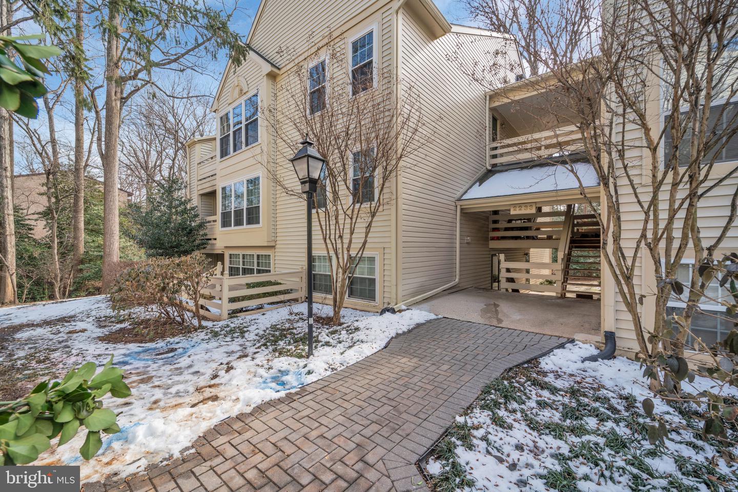 2233 LOVEDALE LN #L, RESTON, Virginia 20191, 2 Bedrooms Bedrooms, ,2 BathroomsBathrooms,Residential,For sale,2233 LOVEDALE LN #L,VAFX2291494 MLS # VAFX2291494