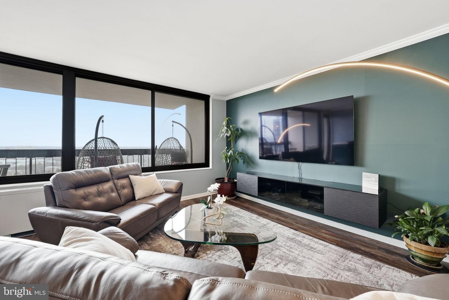 3701 S GEORGE MASON DR #1813N, FALLS CHURCH, Virginia 22041, 2 Bedrooms Bedrooms, ,1 BathroomBathrooms,Residential,For sale,3701 S GEORGE MASON DR #1813N,VAFX2291504 MLS # VAFX2291504