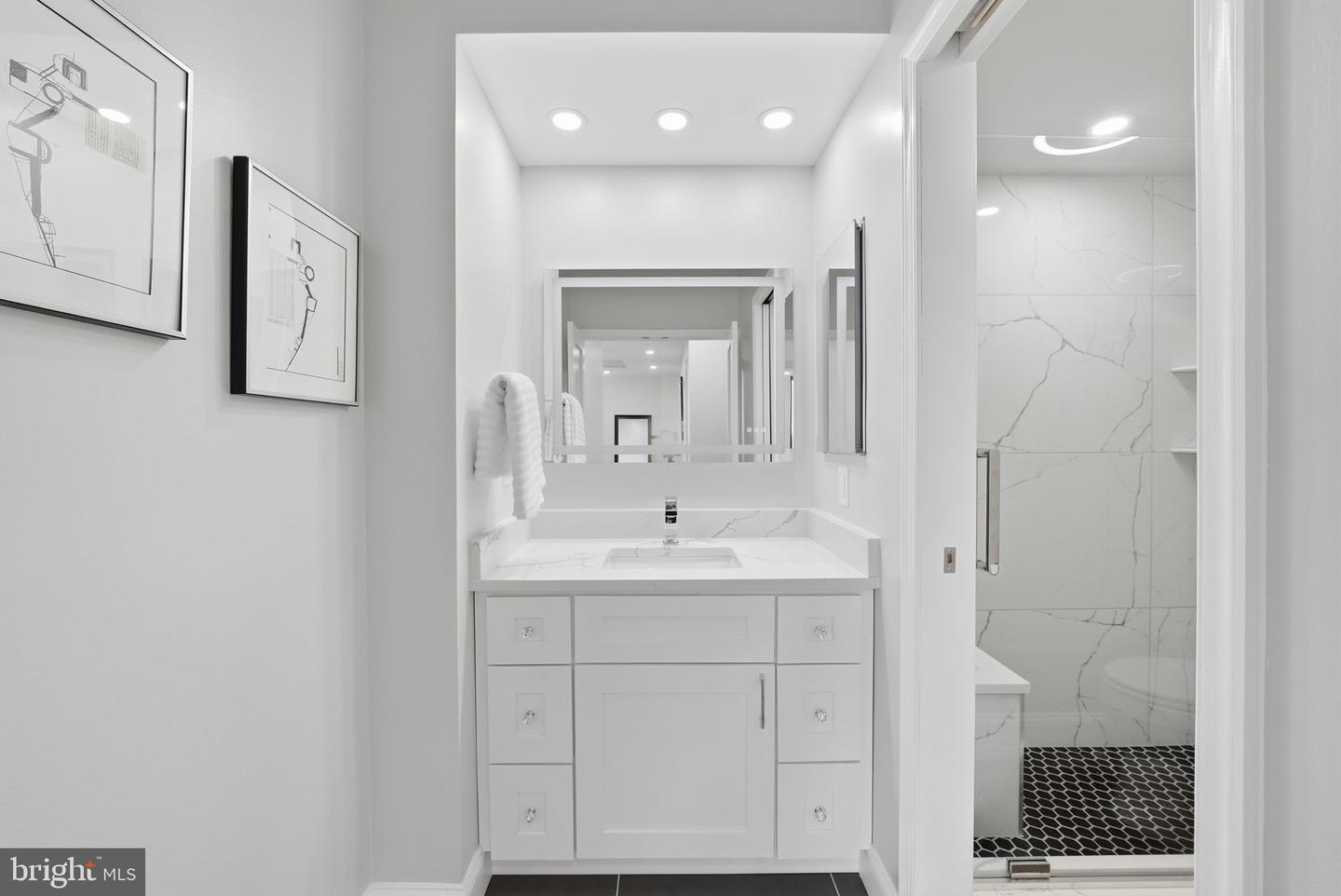 3701 S GEORGE MASON DR #1813N, FALLS CHURCH, Virginia 22041, 2 Bedrooms Bedrooms, ,1 BathroomBathrooms,Residential,For sale,3701 S GEORGE MASON DR #1813N,VAFX2291504 MLS # VAFX2291504