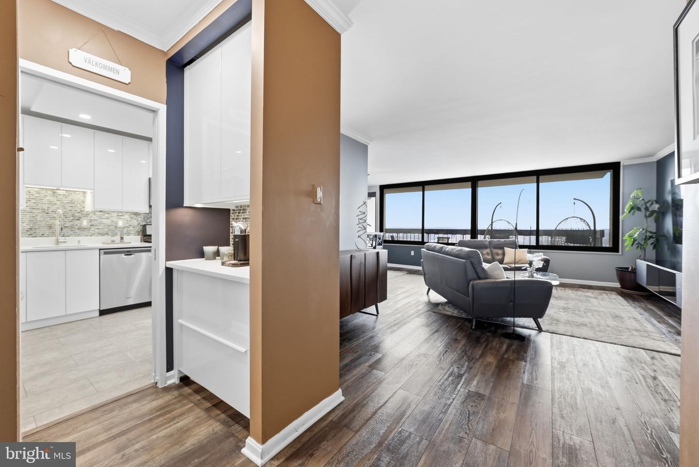 3701 S GEORGE MASON DR #1813N, FALLS CHURCH, Virginia 22041, 2 Bedrooms Bedrooms, ,1 BathroomBathrooms,Residential,For sale,3701 S GEORGE MASON DR #1813N,VAFX2291504 MLS # VAFX2291504