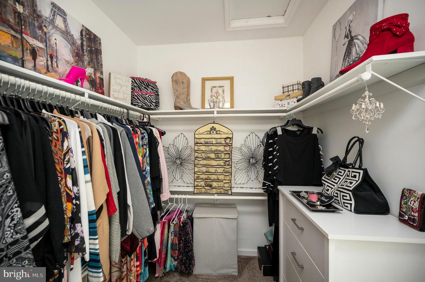 204 WAKEFIELD DR, LOCUST GROVE, Virginia 22508, 3 Bedrooms Bedrooms, ,2 BathroomsBathrooms,Residential,For sale,204 WAKEFIELD DR,VAOR2013330 MLS # VAOR2013330