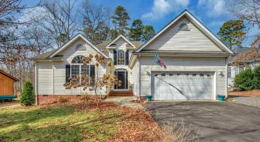 204 WAKEFIELD DR, LOCUST GROVE, Virginia 22508, 3 Bedrooms Bedrooms, ,2 BathroomsBathrooms,Residential,For sale,204 WAKEFIELD DR,VAOR2013330 MLS # VAOR2013330