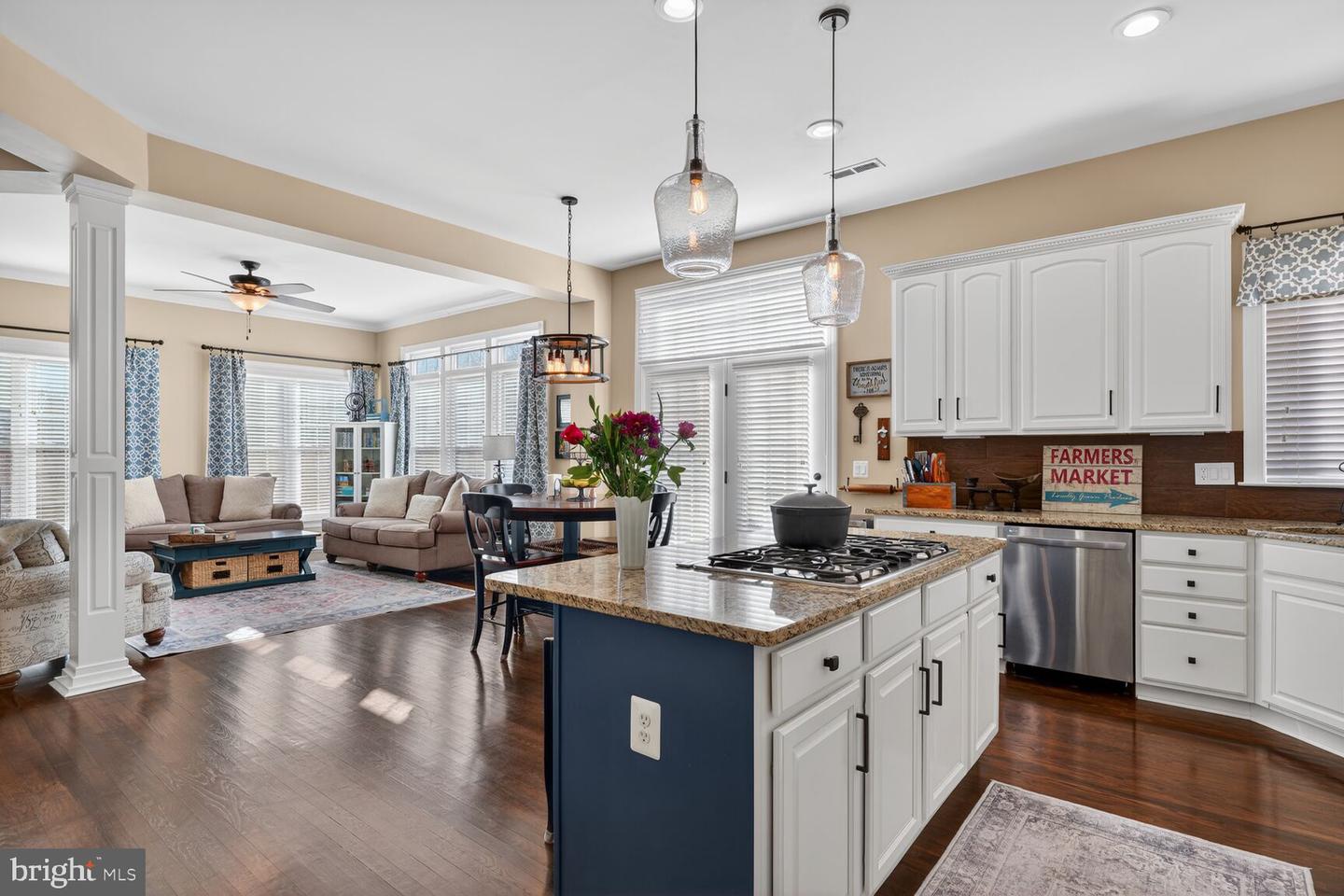 9540 5TH PL, LORTON, Virginia 22079, 4 Bedrooms Bedrooms, ,4 BathroomsBathrooms,Residential,For sale,9540 5TH PL,VAFX2291558 MLS # VAFX2291558