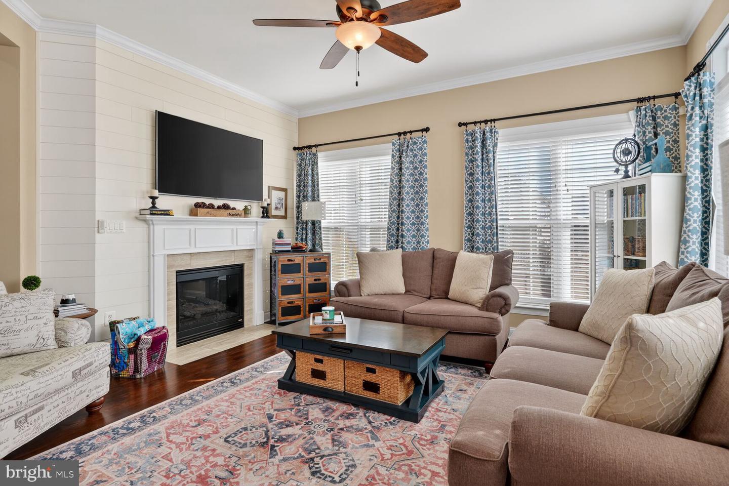 9540 5TH PL, LORTON, Virginia 22079, 4 Bedrooms Bedrooms, ,4 BathroomsBathrooms,Residential,For sale,9540 5TH PL,VAFX2291558 MLS # VAFX2291558