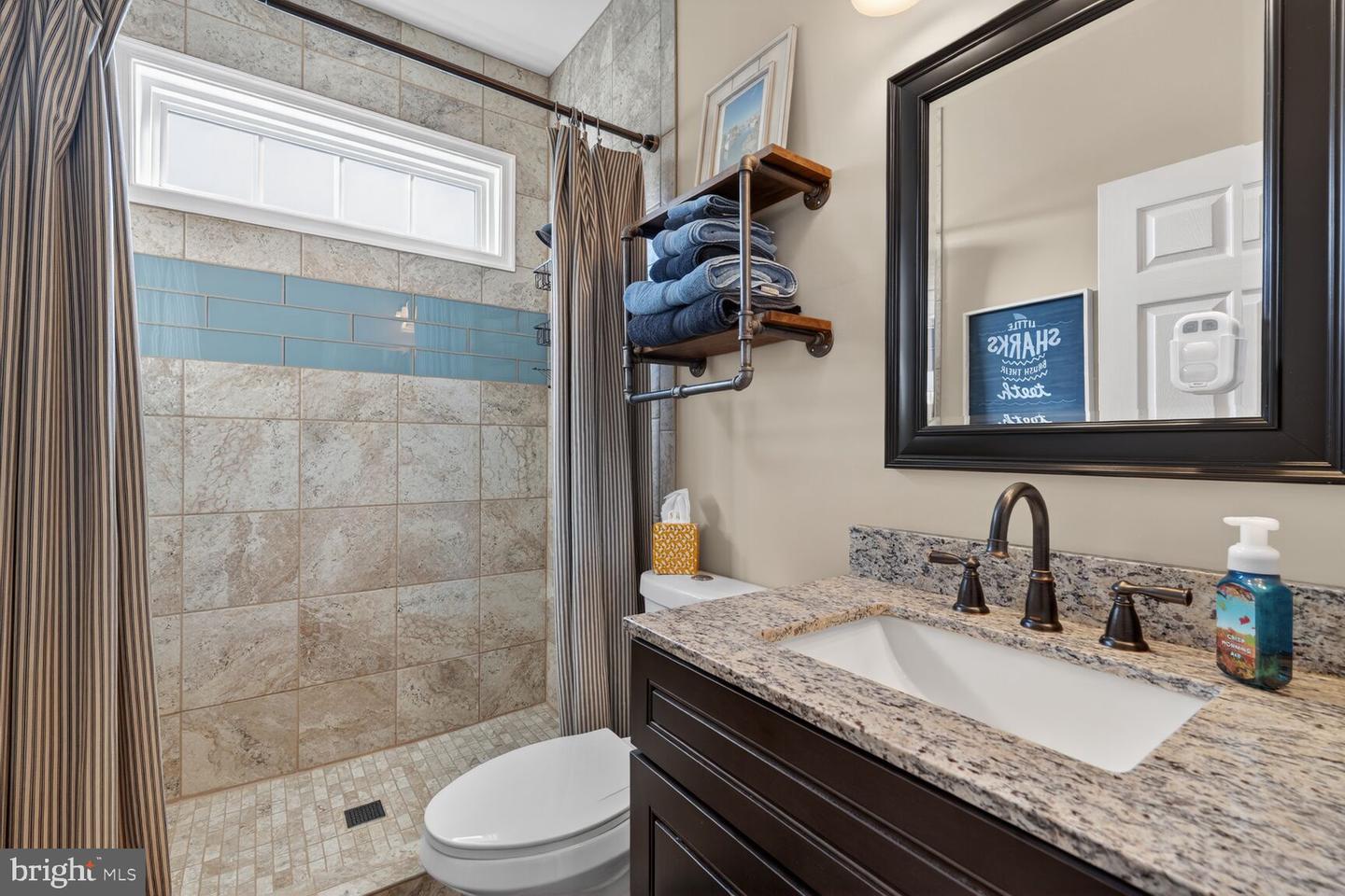 9540 5TH PL, LORTON, Virginia 22079, 4 Bedrooms Bedrooms, ,4 BathroomsBathrooms,Residential,For sale,9540 5TH PL,VAFX2291558 MLS # VAFX2291558