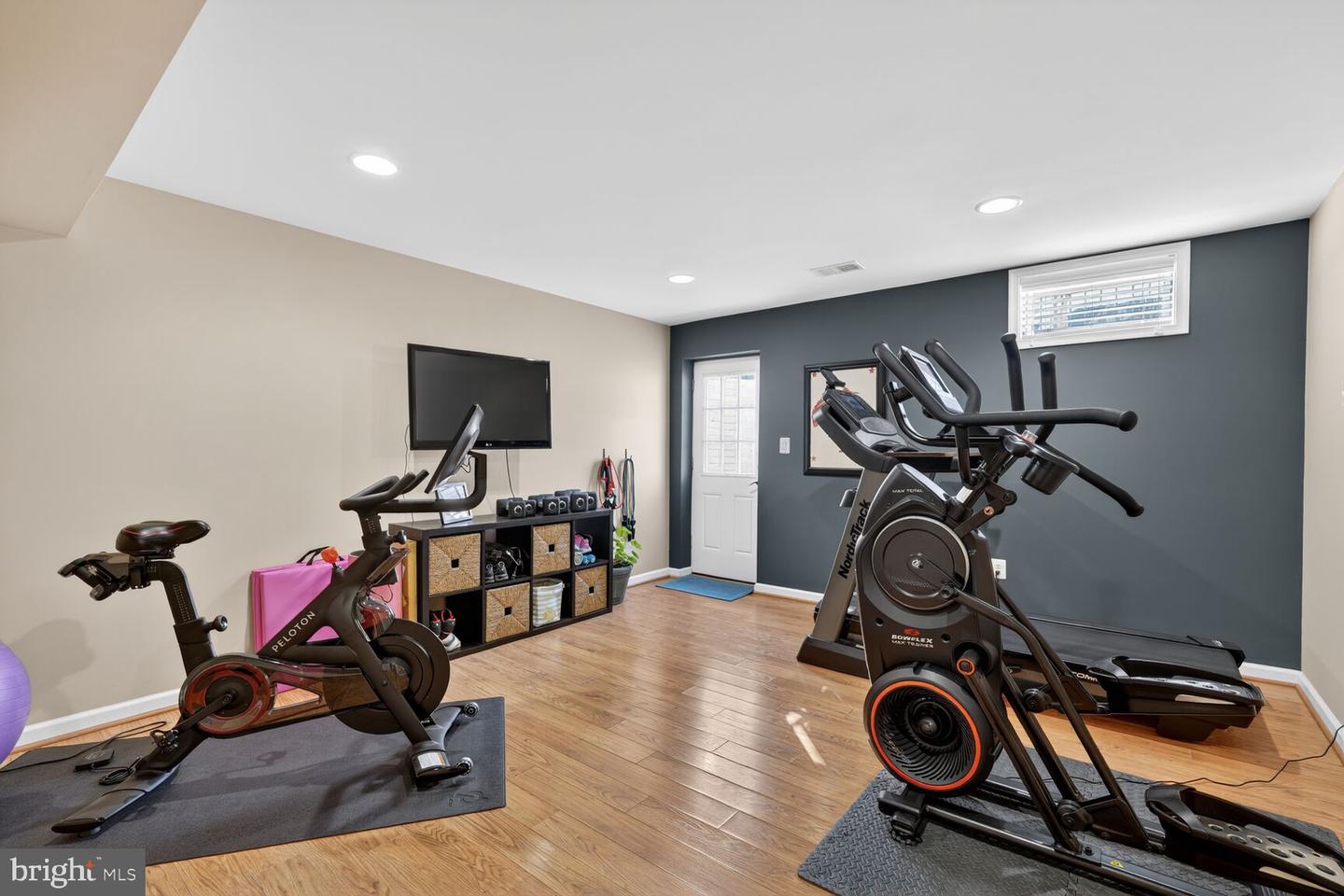 9540 5TH PL, LORTON, Virginia 22079, 4 Bedrooms Bedrooms, ,4 BathroomsBathrooms,Residential,For sale,9540 5TH PL,VAFX2291558 MLS # VAFX2291558