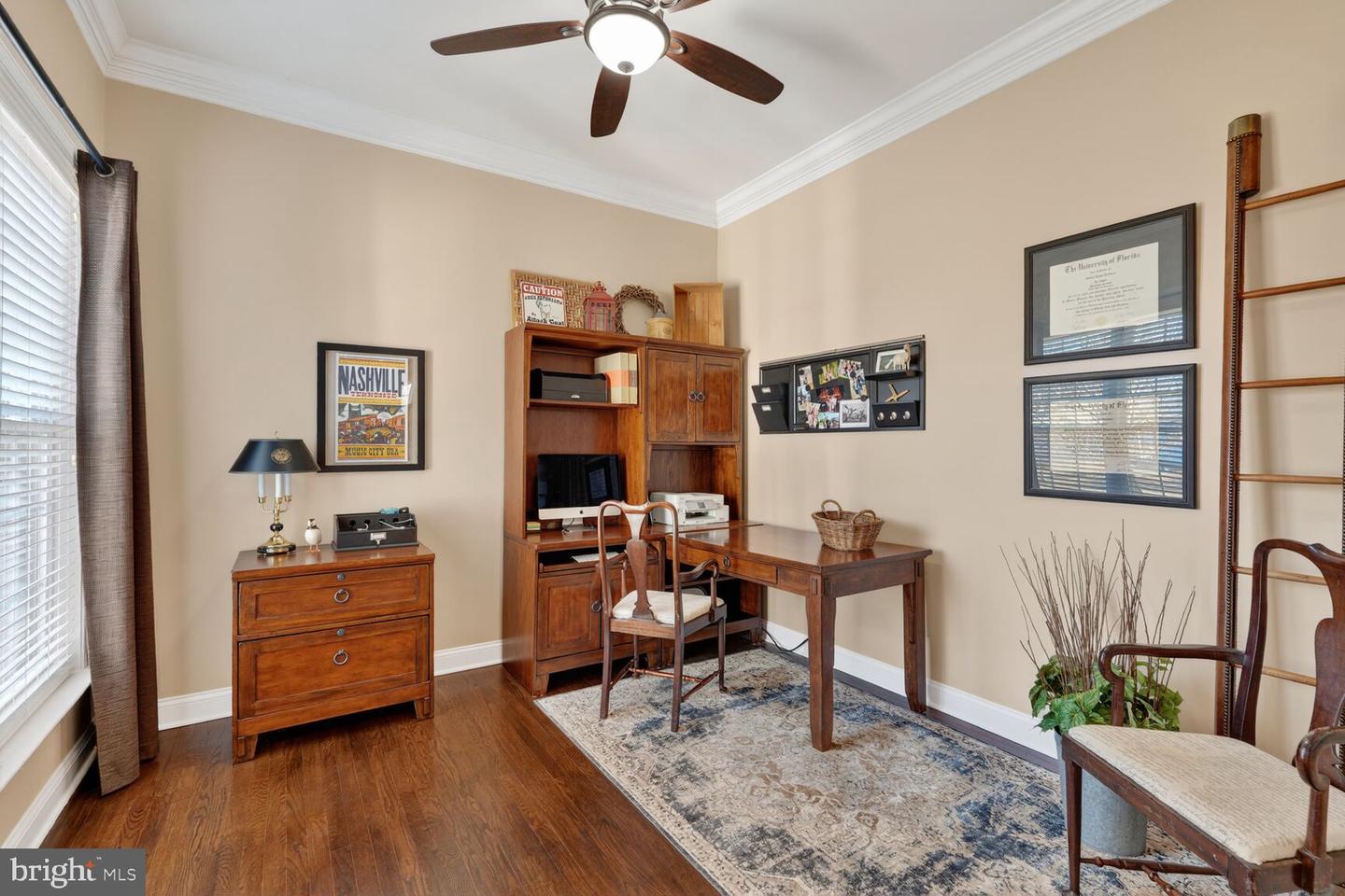 9540 5TH PL, LORTON, Virginia 22079, 4 Bedrooms Bedrooms, ,4 BathroomsBathrooms,Residential,For sale,9540 5TH PL,VAFX2291558 MLS # VAFX2291558