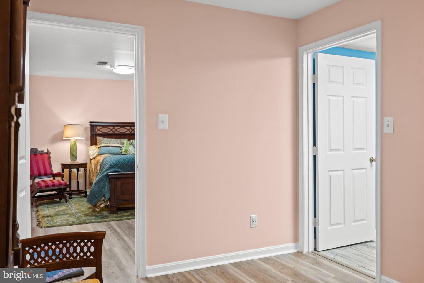 5755 HUNTON WOOD DR, BROAD RUN, Virginia 20137, 4 Bedrooms Bedrooms, ,3 BathroomsBathrooms,Residential,For sale,5755 HUNTON WOOD DR,VAFQ2020600 MLS # VAFQ2020600