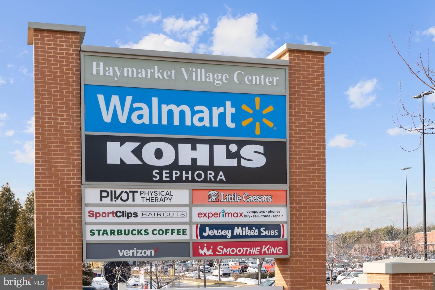 5755 HUNTON WOOD DR, BROAD RUN, Virginia 20137, 4 Bedrooms Bedrooms, ,3 BathroomsBathrooms,Residential,For sale,5755 HUNTON WOOD DR,VAFQ2020600 MLS # VAFQ2020600