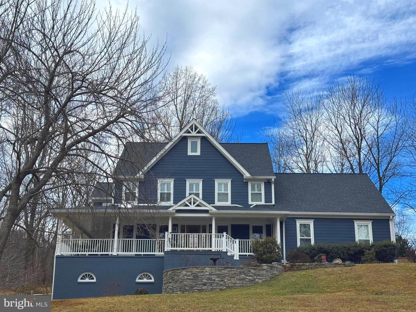 5755 HUNTON WOOD DR, BROAD RUN, Virginia 20137, 4 Bedrooms Bedrooms, ,3 BathroomsBathrooms,Residential,For sale,5755 HUNTON WOOD DR,VAFQ2020600 MLS # VAFQ2020600