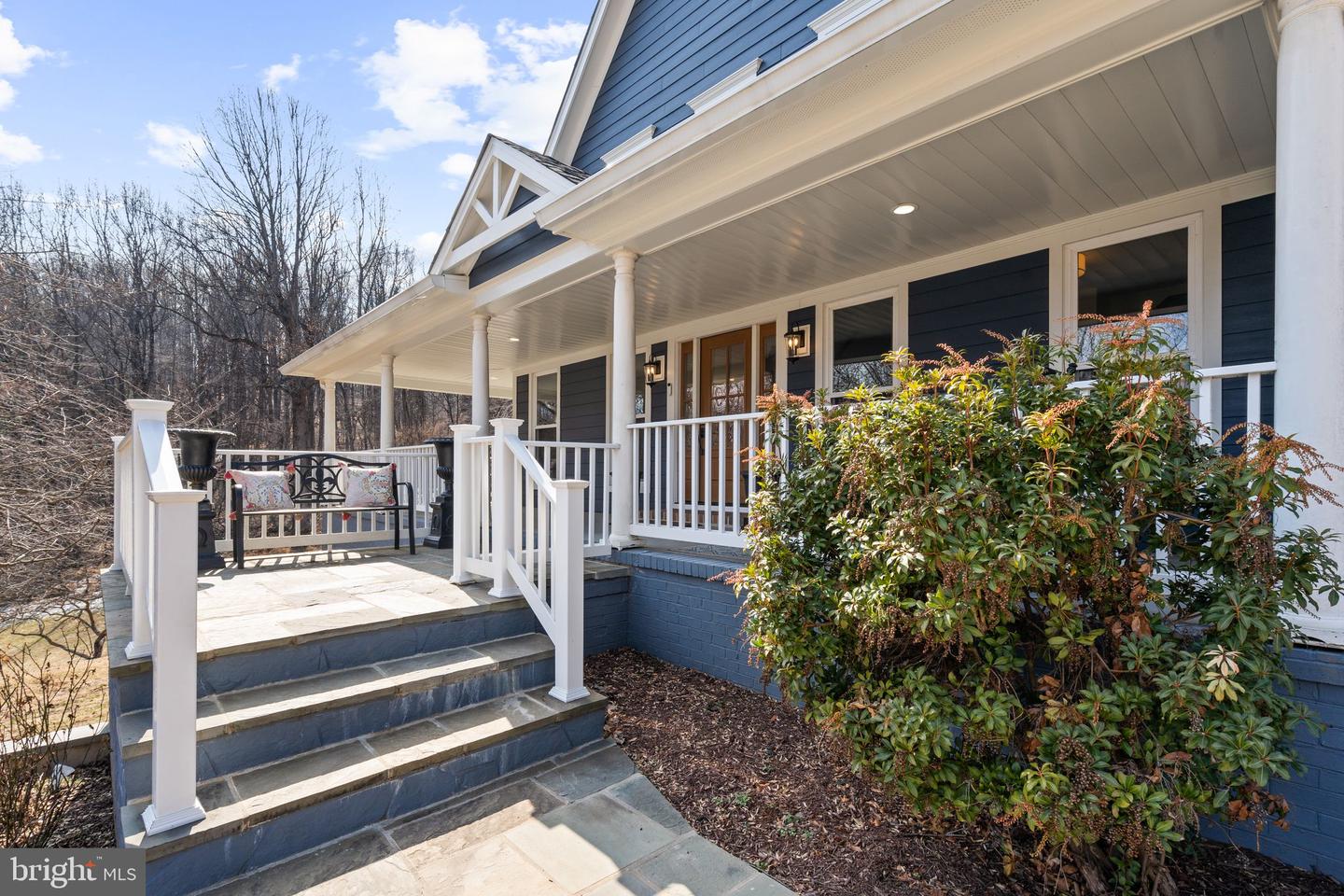 5755 HUNTON WOOD DR, BROAD RUN, Virginia 20137, 4 Bedrooms Bedrooms, ,3 BathroomsBathrooms,Residential,For sale,5755 HUNTON WOOD DR,VAFQ2020600 MLS # VAFQ2020600