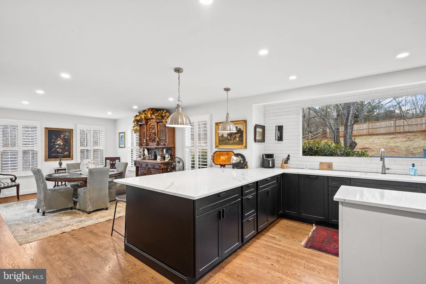 5755 HUNTON WOOD DR, BROAD RUN, Virginia 20137, 4 Bedrooms Bedrooms, ,3 BathroomsBathrooms,Residential,For sale,5755 HUNTON WOOD DR,VAFQ2020600 MLS # VAFQ2020600