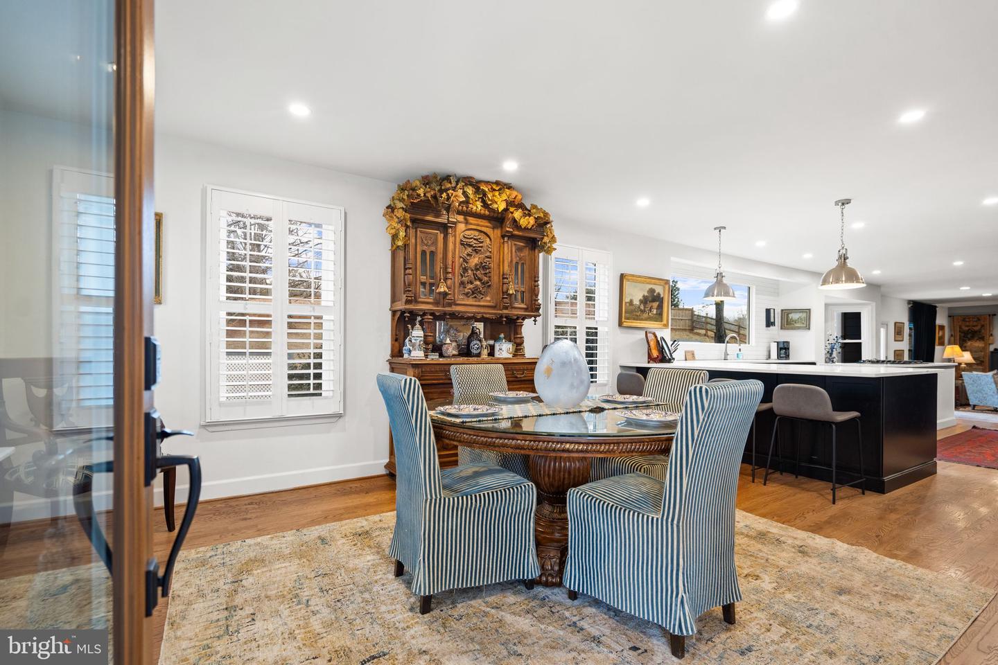 5755 HUNTON WOOD DR, BROAD RUN, Virginia 20137, 4 Bedrooms Bedrooms, ,3 BathroomsBathrooms,Residential,For sale,5755 HUNTON WOOD DR,VAFQ2020600 MLS # VAFQ2020600