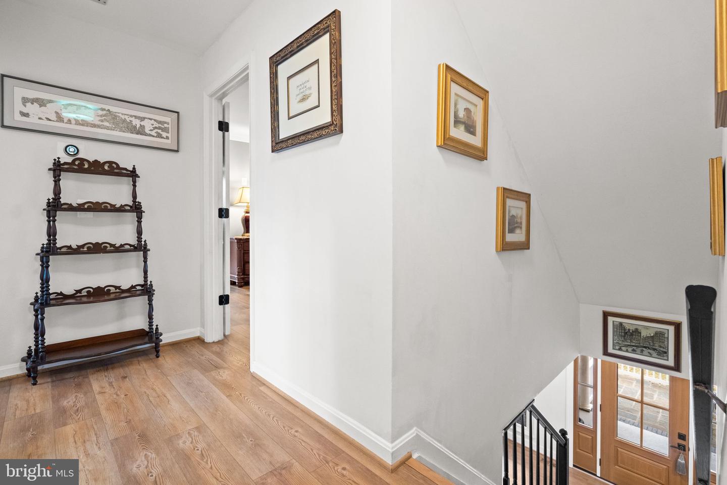 5755 HUNTON WOOD DR, BROAD RUN, Virginia 20137, 4 Bedrooms Bedrooms, ,3 BathroomsBathrooms,Residential,For sale,5755 HUNTON WOOD DR,VAFQ2020600 MLS # VAFQ2020600