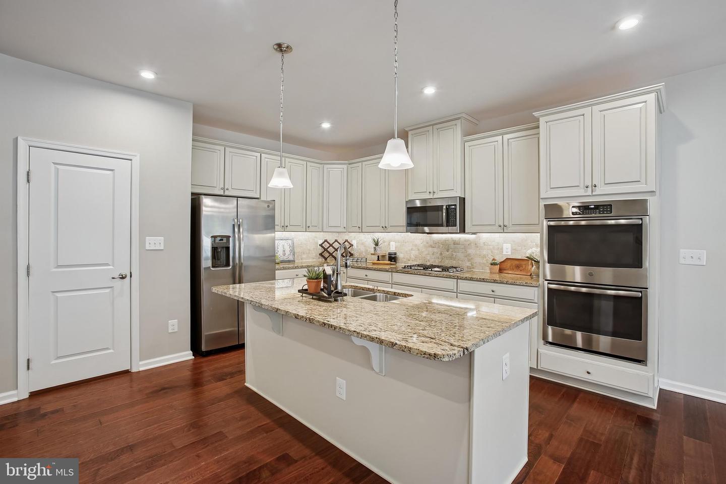 12841 HOADLY MANOR DR DR, MANASSAS, Virginia 20112, 4 Bedrooms Bedrooms, ,4 BathroomsBathrooms,Residential,For sale,12841 HOADLY MANOR DR DR,VAPW2112700 MLS # VAPW2112700