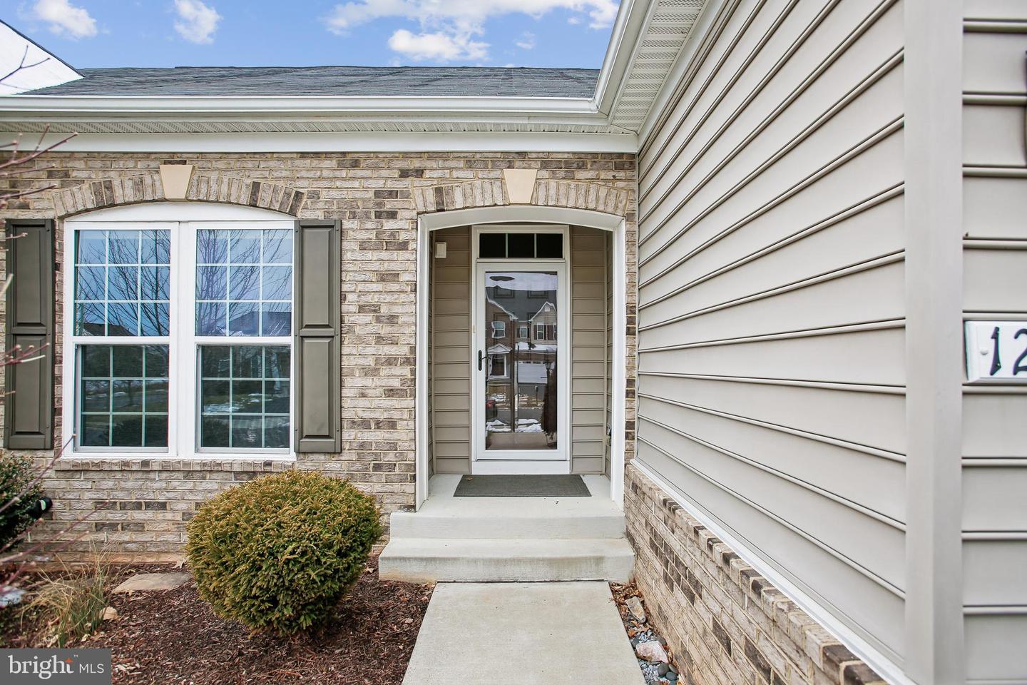 12841 HOADLY MANOR DR DR, MANASSAS, Virginia 20112, 4 Bedrooms Bedrooms, ,4 BathroomsBathrooms,Residential,For sale,12841 HOADLY MANOR DR DR,VAPW2112700 MLS # VAPW2112700