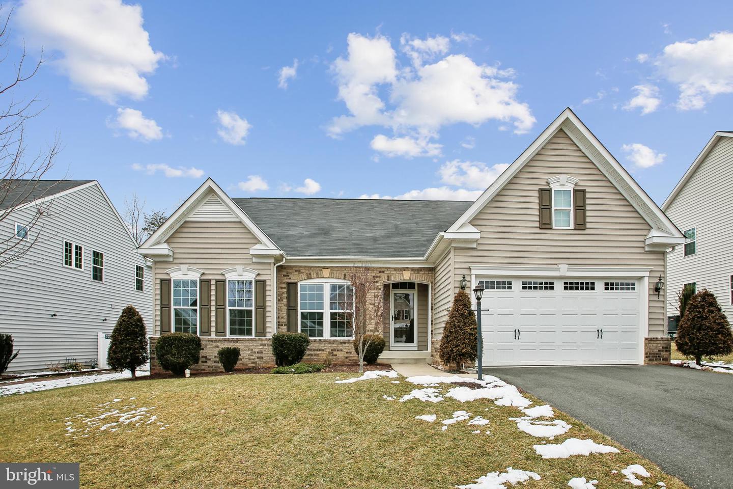 12841 HOADLY MANOR DR DR, MANASSAS, Virginia 20112, 4 Bedrooms Bedrooms, ,4 BathroomsBathrooms,Residential,For sale,12841 HOADLY MANOR DR DR,VAPW2112700 MLS # VAPW2112700