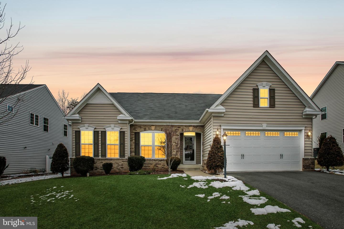 12841 HOADLY MANOR DR DR, MANASSAS, Virginia 20112, 4 Bedrooms Bedrooms, ,4 BathroomsBathrooms,Residential,For sale,12841 HOADLY MANOR DR DR,VAPW2112700 MLS # VAPW2112700