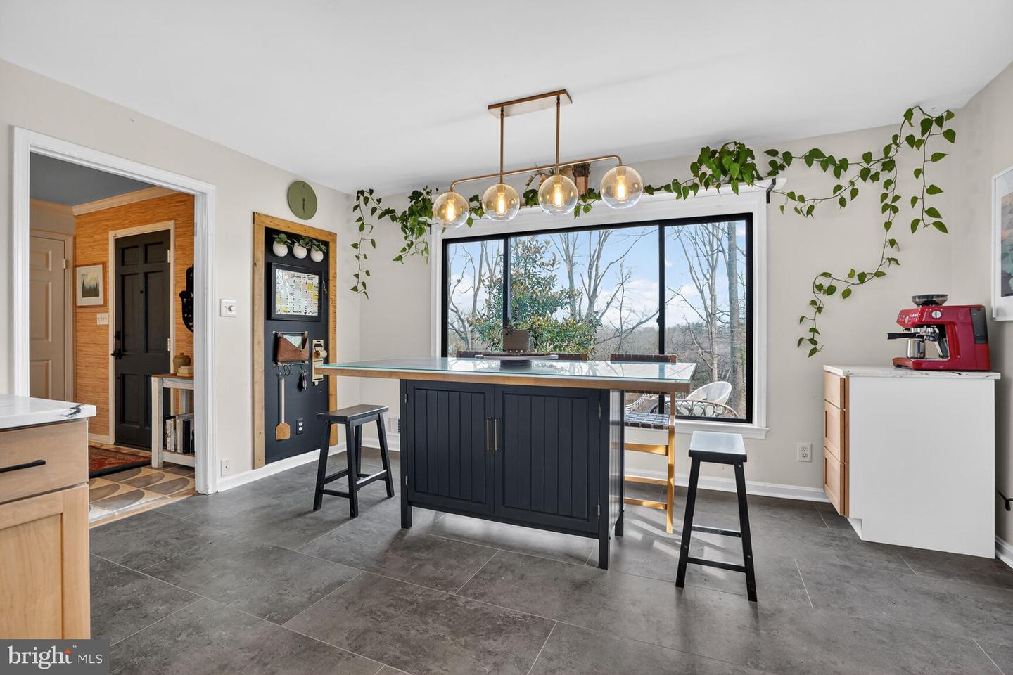 6700 KELLY RD, WARRENTON, Virginia 20187, 4 Bedrooms Bedrooms, ,3 BathroomsBathrooms,Residential,For sale,6700 KELLY RD,VAFQ2020606 MLS # VAFQ2020606