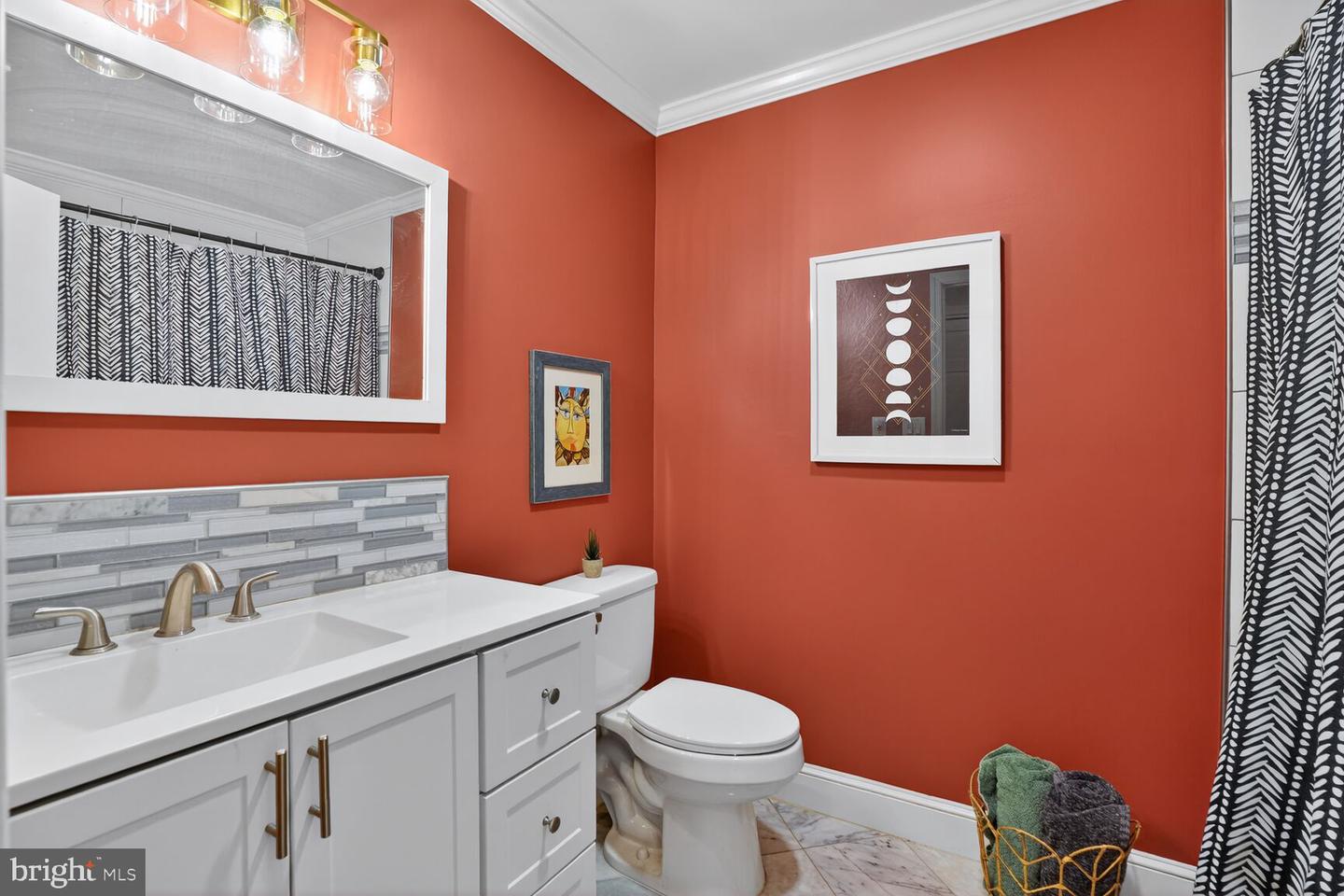 6700 KELLY RD, WARRENTON, Virginia 20187, 4 Bedrooms Bedrooms, ,3 BathroomsBathrooms,Residential,For sale,6700 KELLY RD,VAFQ2020606 MLS # VAFQ2020606