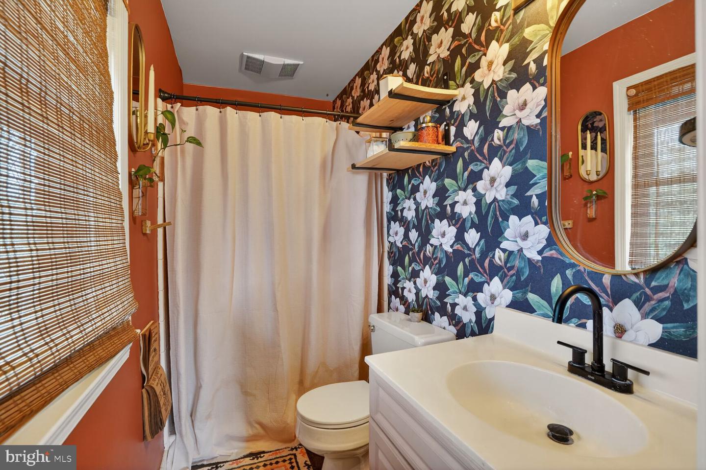 6700 KELLY RD, WARRENTON, Virginia 20187, 4 Bedrooms Bedrooms, ,3 BathroomsBathrooms,Residential,For sale,6700 KELLY RD,VAFQ2020606 MLS # VAFQ2020606