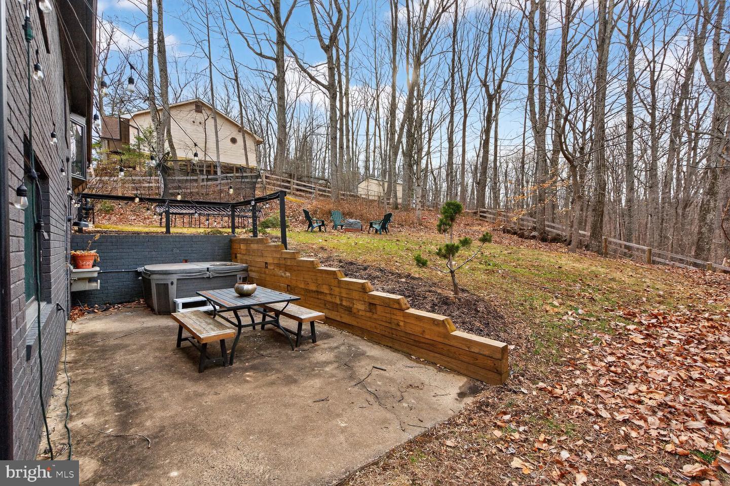 6700 KELLY RD, WARRENTON, Virginia 20187, 4 Bedrooms Bedrooms, ,3 BathroomsBathrooms,Residential,For sale,6700 KELLY RD,VAFQ2020606 MLS # VAFQ2020606