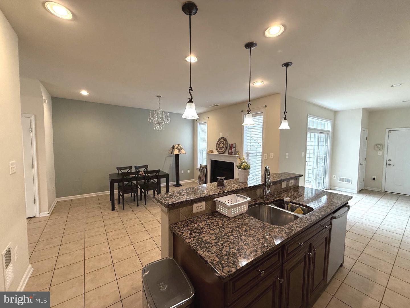 19410 FRONT ST, LEESBURG, Virginia 20176, 5 Bedrooms Bedrooms, ,4 BathroomsBathrooms,Residential,For sale,19410 FRONT ST,VALO2116176 MLS # VALO2116176