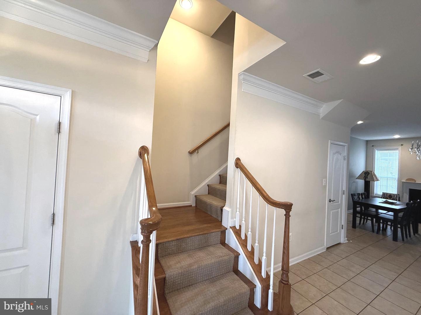 19410 FRONT ST, LEESBURG, Virginia 20176, 5 Bedrooms Bedrooms, ,4 BathroomsBathrooms,Residential,For sale,19410 FRONT ST,VALO2116176 MLS # VALO2116176