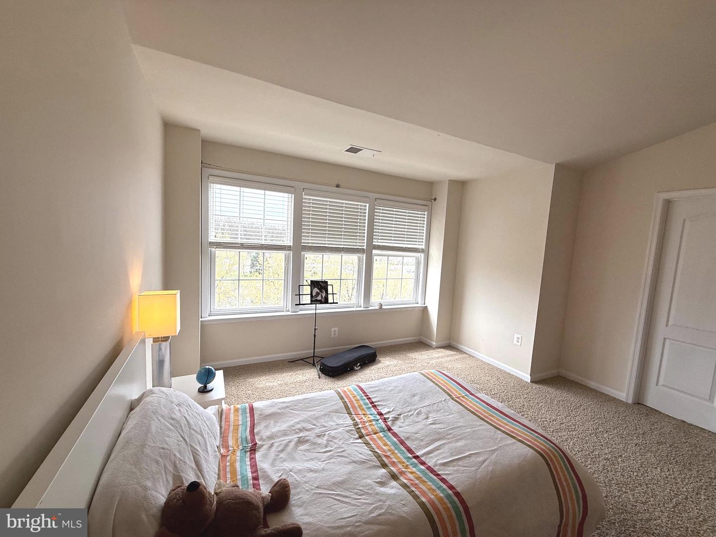 19410 FRONT ST, LEESBURG, Virginia 20176, 5 Bedrooms Bedrooms, ,4 BathroomsBathrooms,Residential,For sale,19410 FRONT ST,VALO2116176 MLS # VALO2116176