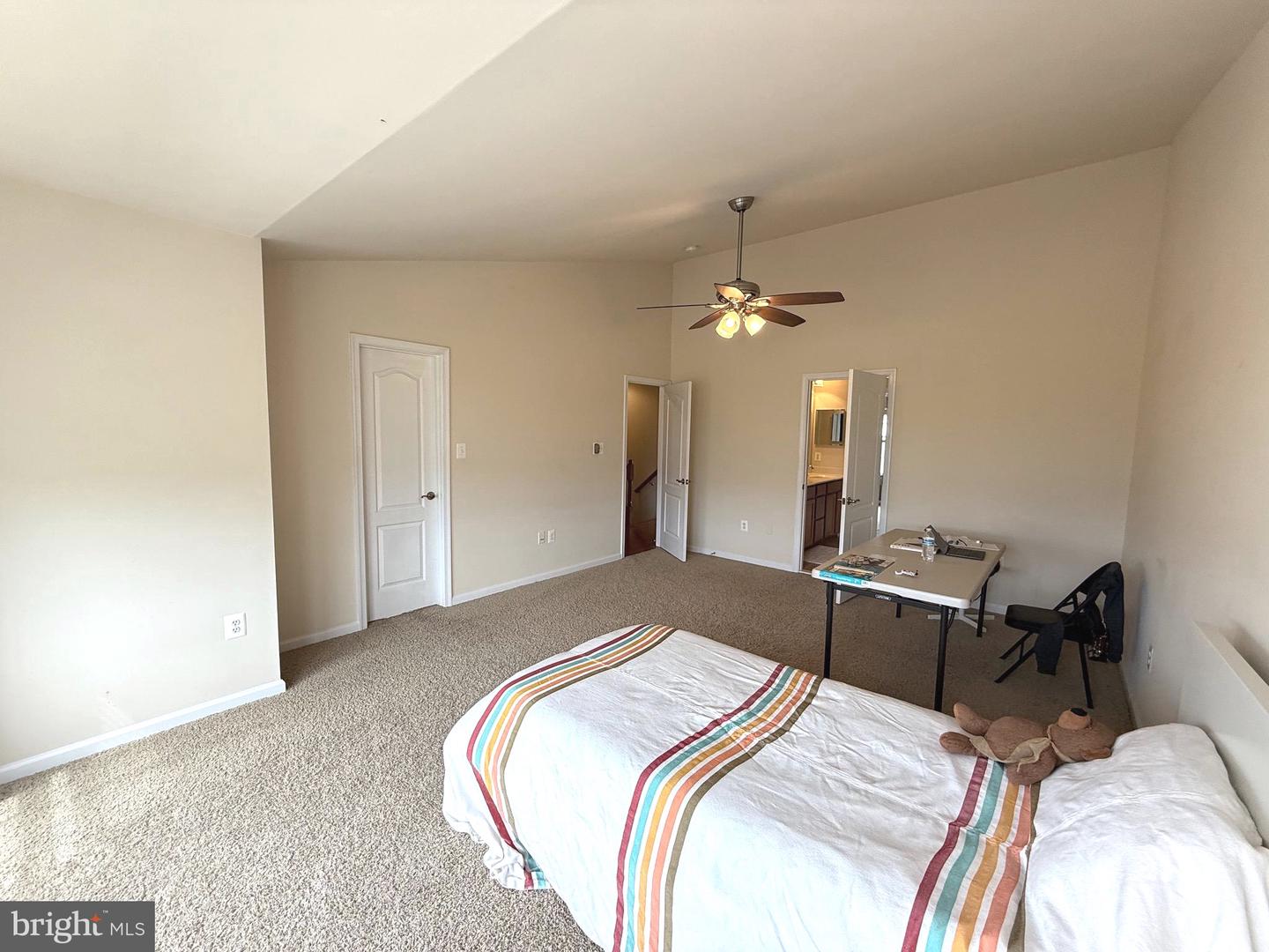 19410 FRONT ST, LEESBURG, Virginia 20176, 5 Bedrooms Bedrooms, ,4 BathroomsBathrooms,Residential,For sale,19410 FRONT ST,VALO2116176 MLS # VALO2116176