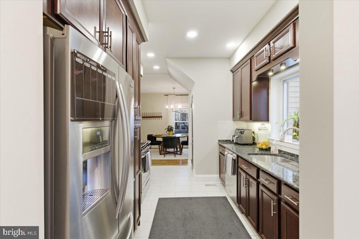 1023 19TH ST S, ARLINGTON, Virginia 22202, 4 Bedrooms Bedrooms, ,2 BathroomsBathrooms,Residential,For sale,1023 19TH ST S,VAAR2069034 MLS # VAAR2069034