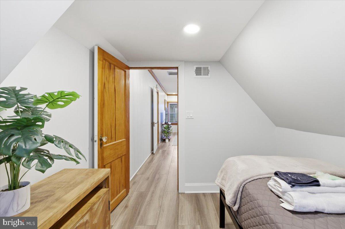 1023 19TH ST S, ARLINGTON, Virginia 22202, 4 Bedrooms Bedrooms, ,2 BathroomsBathrooms,Residential,For sale,1023 19TH ST S,VAAR2069034 MLS # VAAR2069034