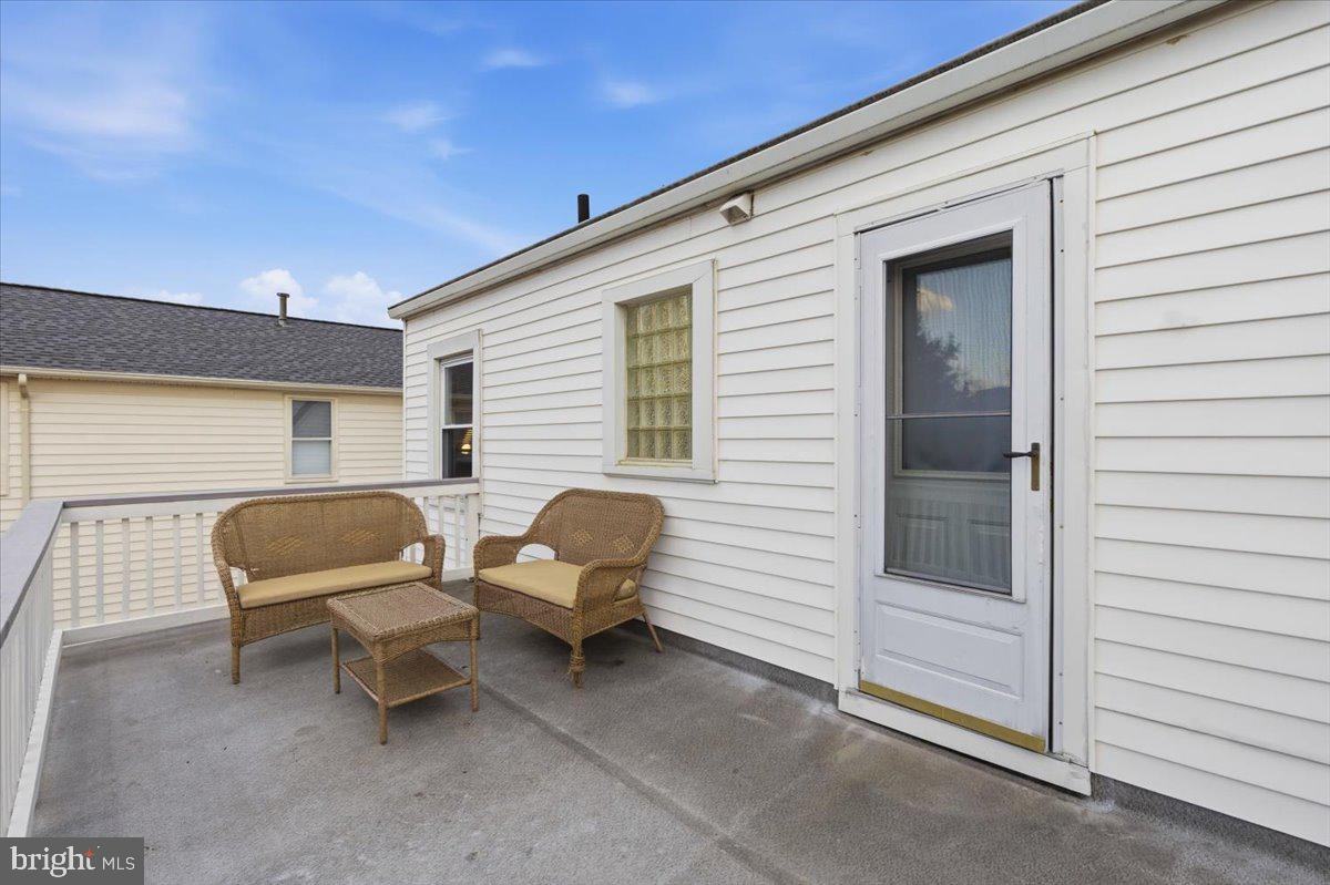 1023 19TH ST S, ARLINGTON, Virginia 22202, 4 Bedrooms Bedrooms, ,2 BathroomsBathrooms,Residential,For sale,1023 19TH ST S,VAAR2069034 MLS # VAAR2069034