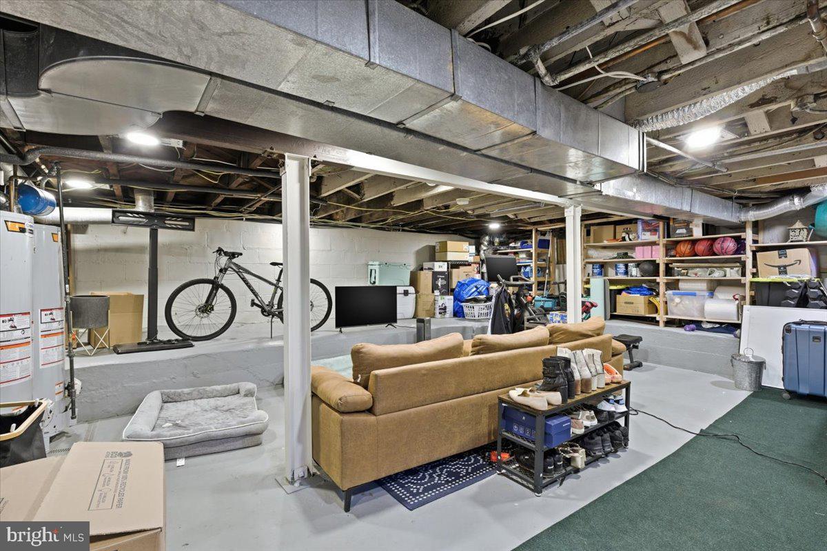 1023 19TH ST S, ARLINGTON, Virginia 22202, 4 Bedrooms Bedrooms, ,2 BathroomsBathrooms,Residential,For sale,1023 19TH ST S,VAAR2069034 MLS # VAAR2069034