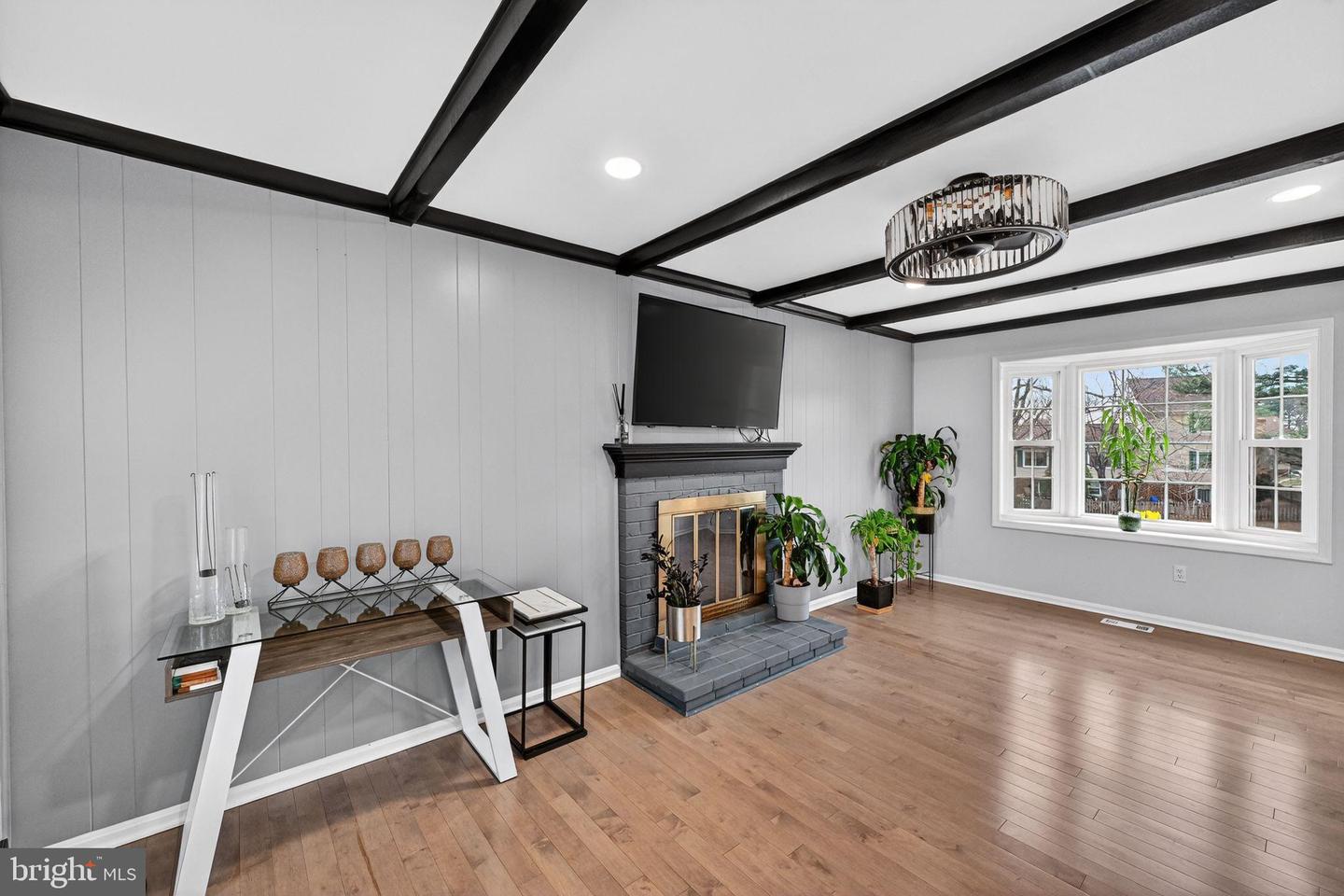 711 CAMPBELL WAY, HERNDON, Virginia 20170, 4 Bedrooms Bedrooms, 10 Rooms Rooms,3 BathroomsBathrooms,Residential,For sale,711 CAMPBELL WAY,VAFX2291668 MLS # VAFX2291668