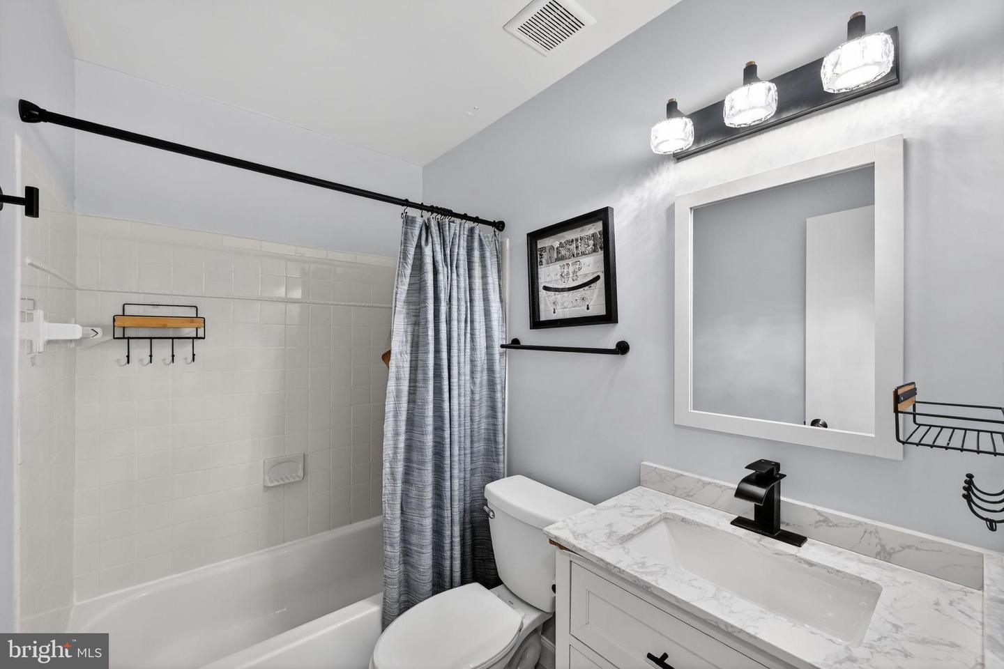 711 CAMPBELL WAY, HERNDON, Virginia 20170, 4 Bedrooms Bedrooms, 10 Rooms Rooms,3 BathroomsBathrooms,Residential,For sale,711 CAMPBELL WAY,VAFX2291668 MLS # VAFX2291668