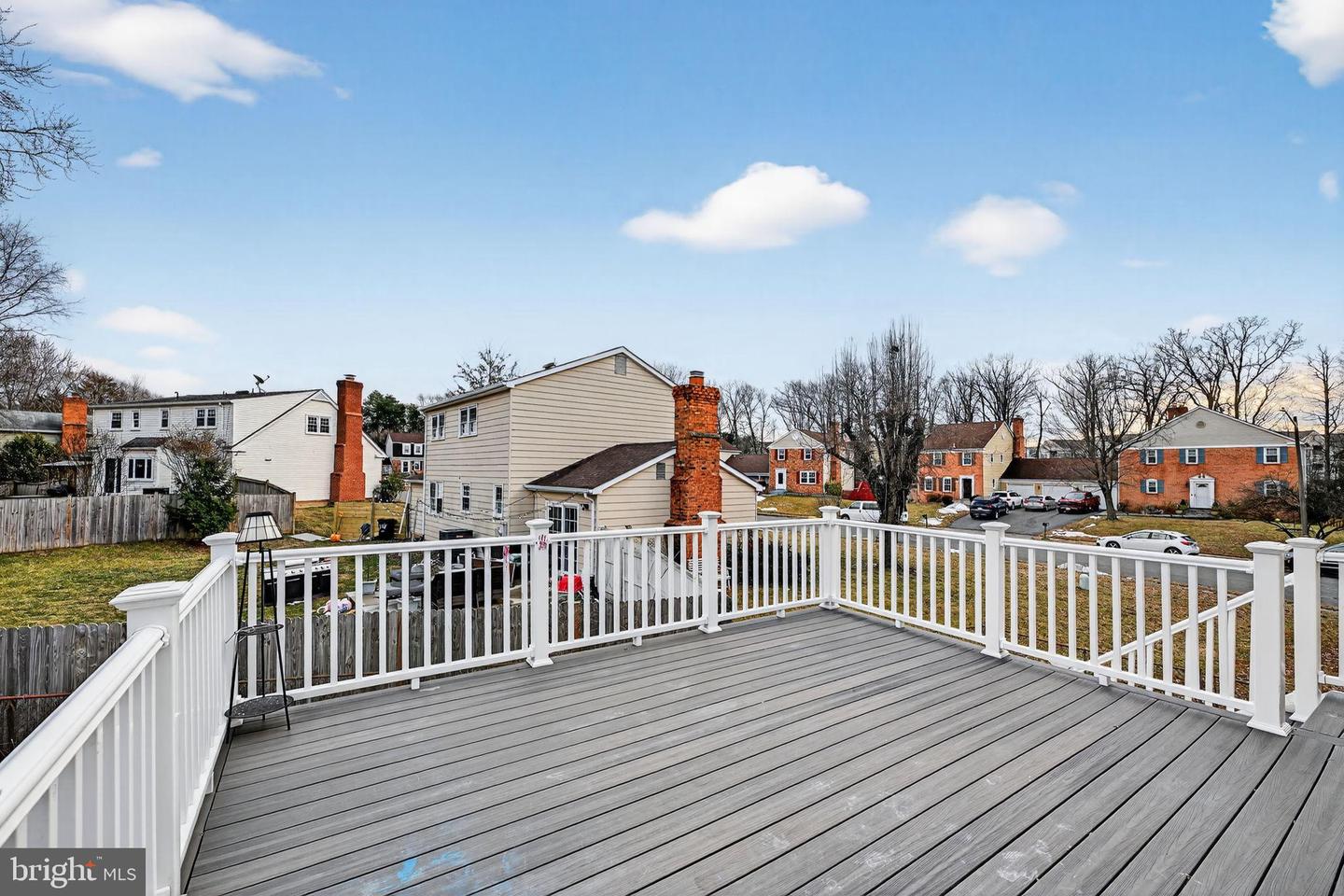 711 CAMPBELL WAY, HERNDON, Virginia 20170, 4 Bedrooms Bedrooms, 10 Rooms Rooms,3 BathroomsBathrooms,Residential,For sale,711 CAMPBELL WAY,VAFX2291668 MLS # VAFX2291668